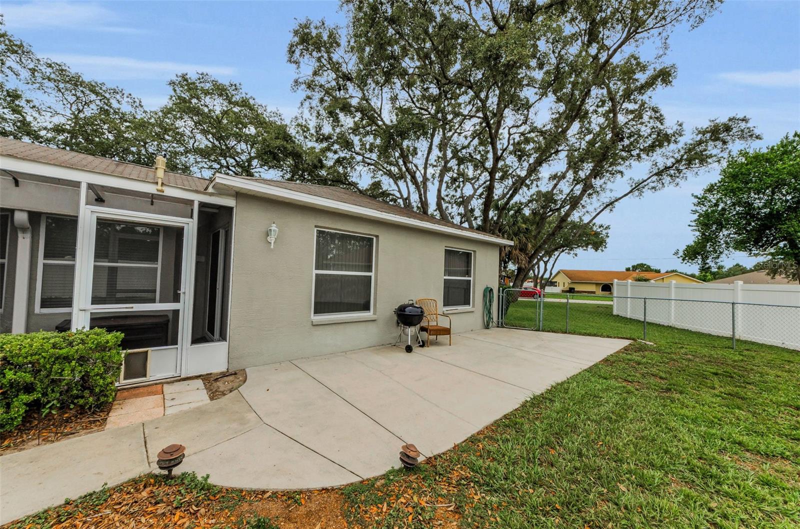Image 42 of 48 For 8060 Timberlake Avenue