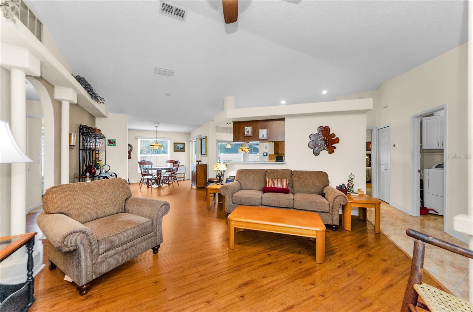 Image 8 of 48 For 8060 Timberlake Avenue