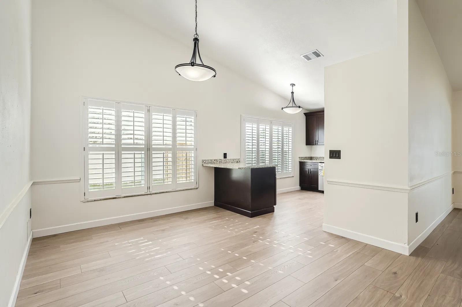 Image 10 of 29 For 3058 Cara Court
