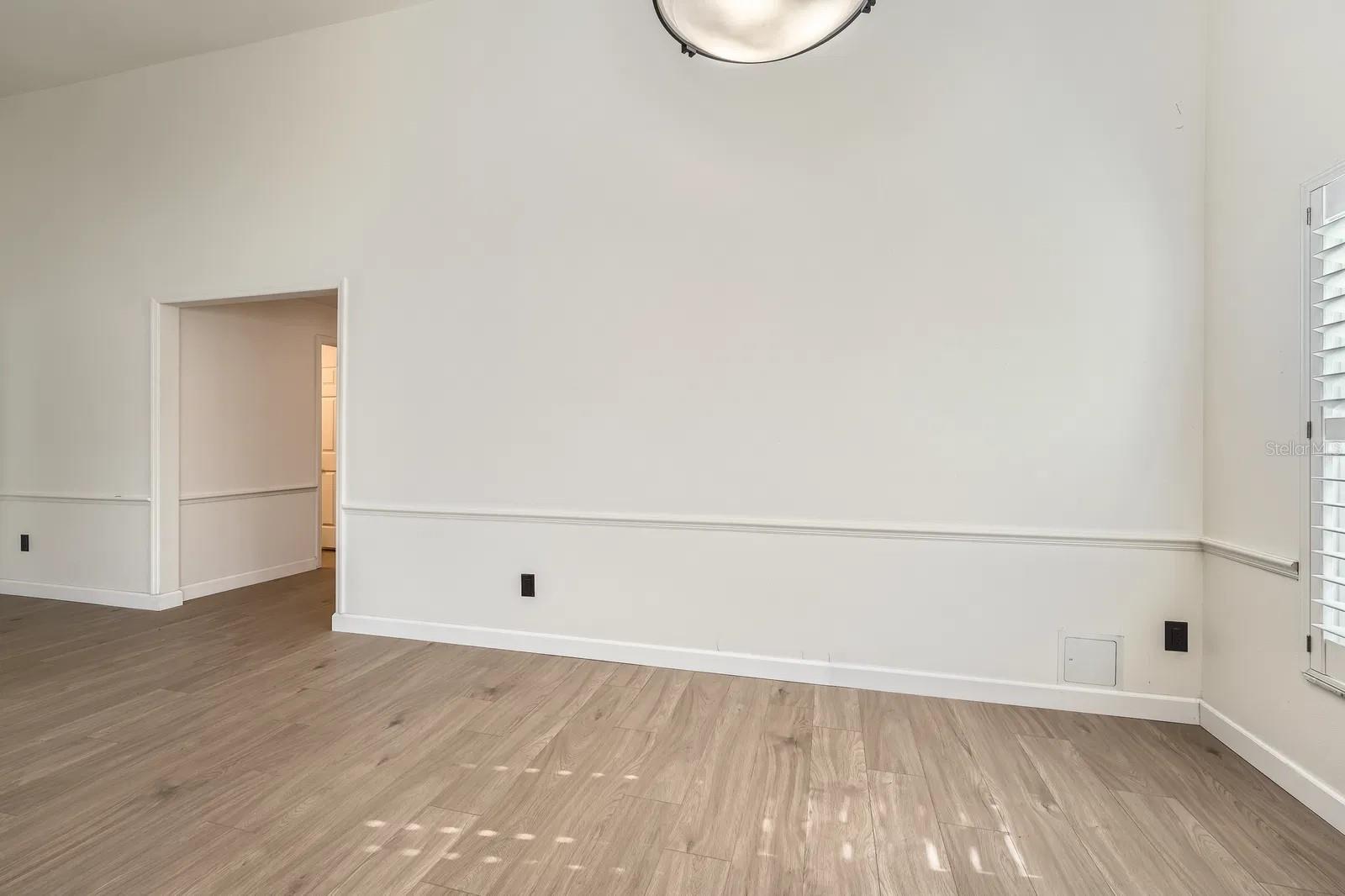 Image 11 of 29 For 3058 Cara Court
