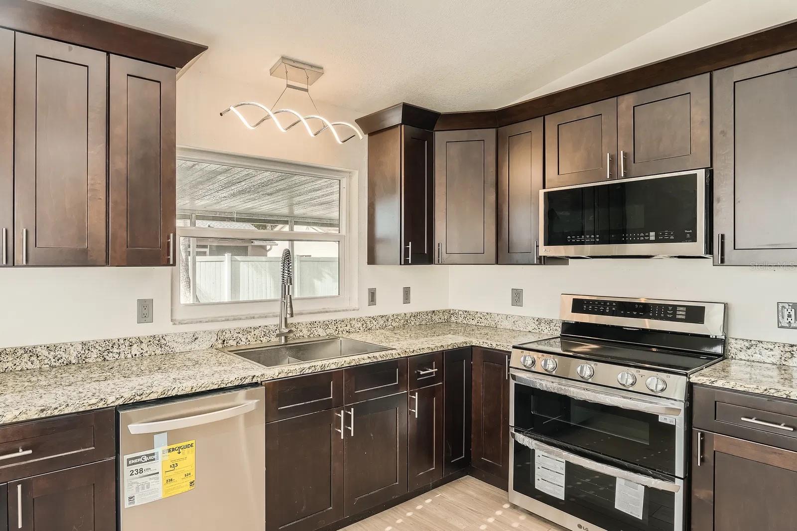 Image 14 of 29 For 3058 Cara Court