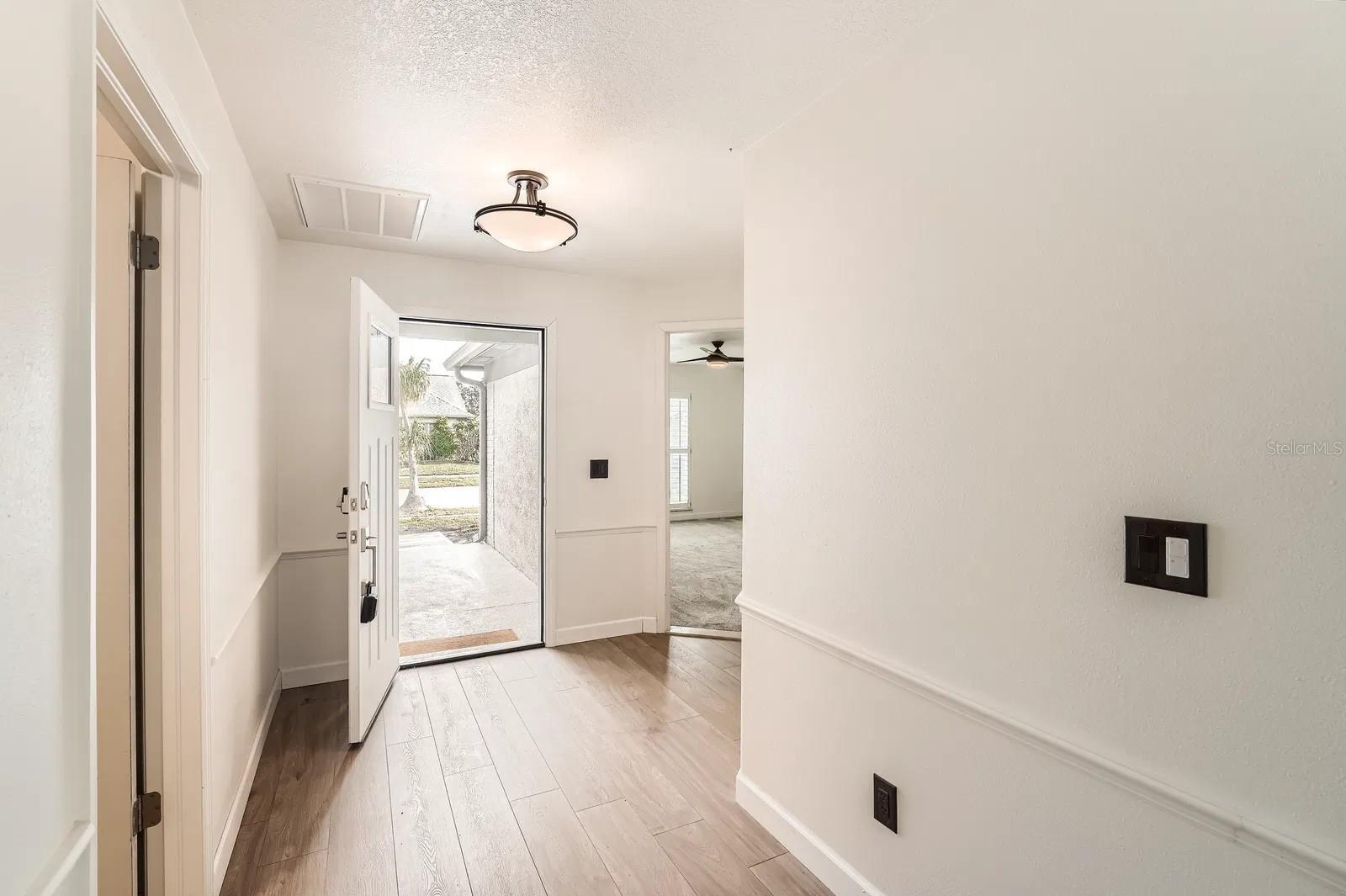 Image 6 of 29 For 3058 Cara Court