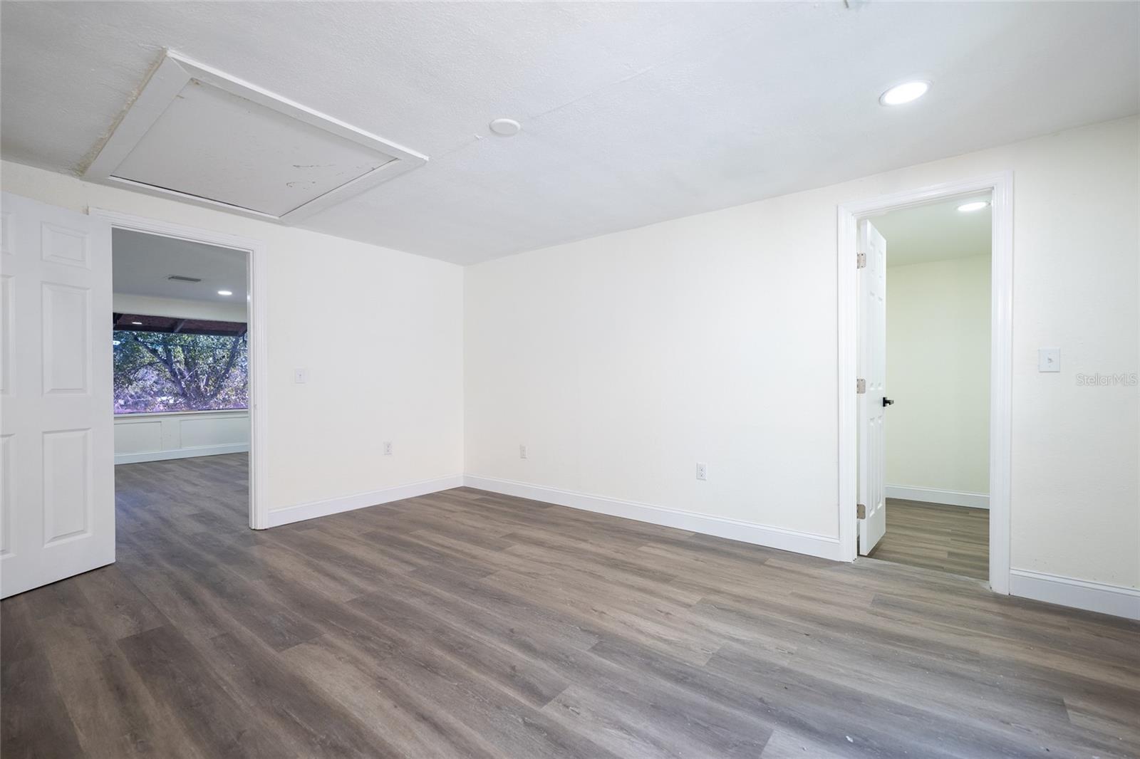 Image 26 of 61 For 2128 13th Street S