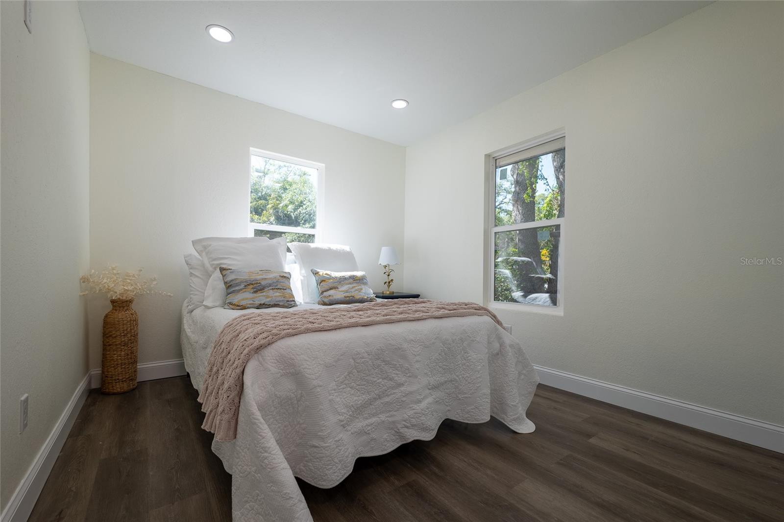 Image 35 of 61 For 2128 13th Street S