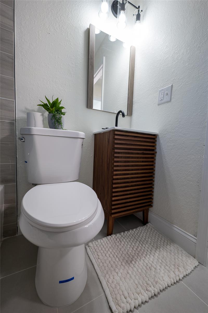 Image 43 of 61 For 2128 13th Street S