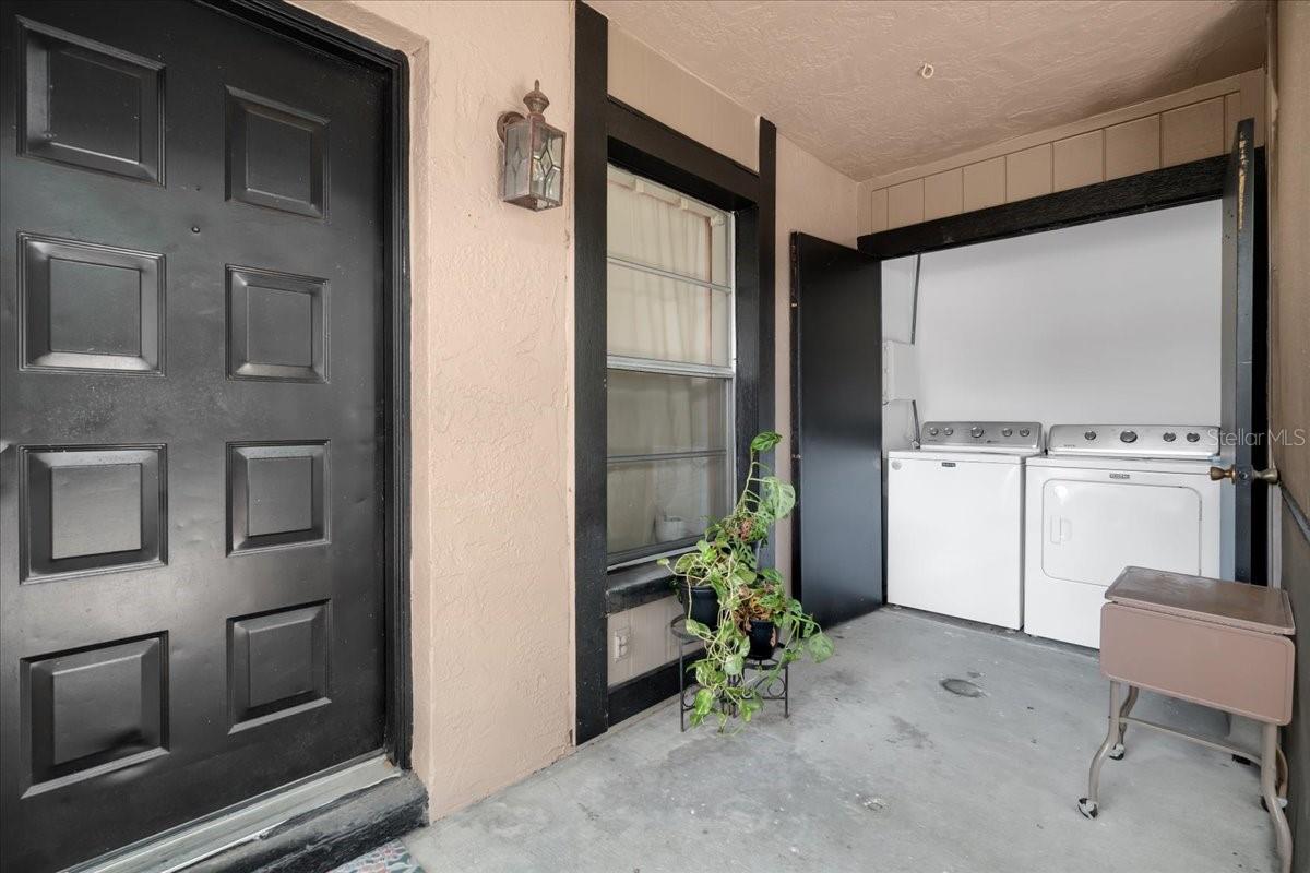 Image 4 of 22 For 4004 Dream Oak Place 102