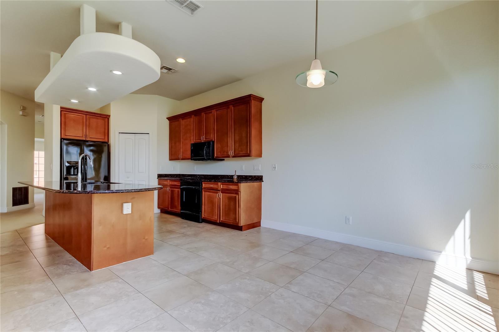 Image 16 of 56 For 1531 Ember Lane
