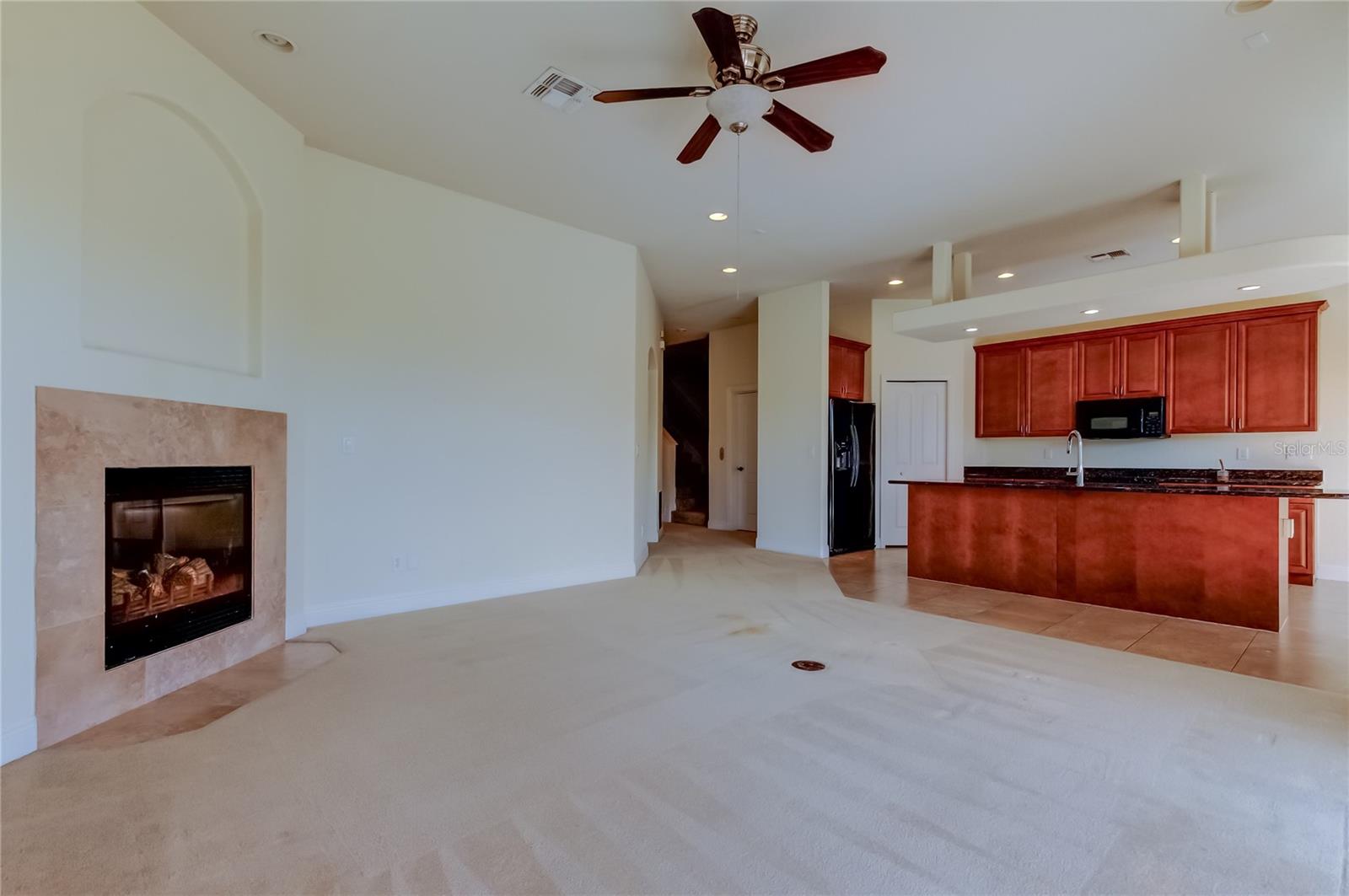 Image 21 of 56 For 1531 Ember Lane