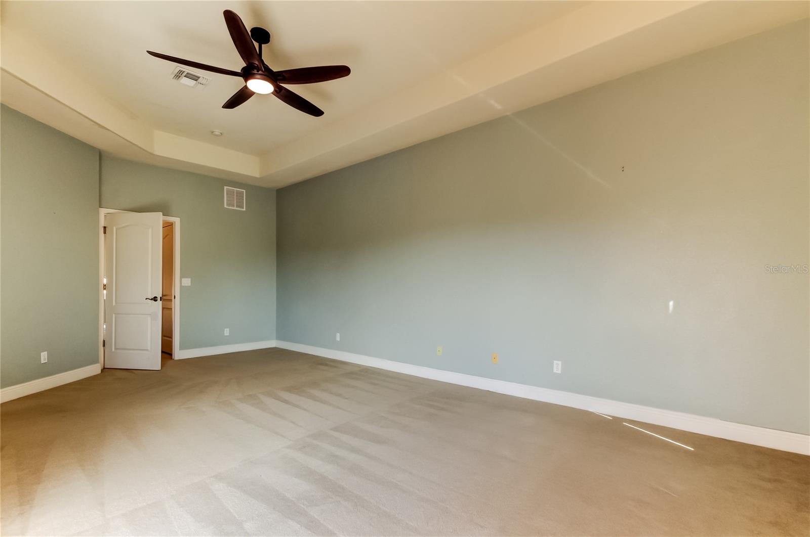 Image 38 of 56 For 1531 Ember Lane