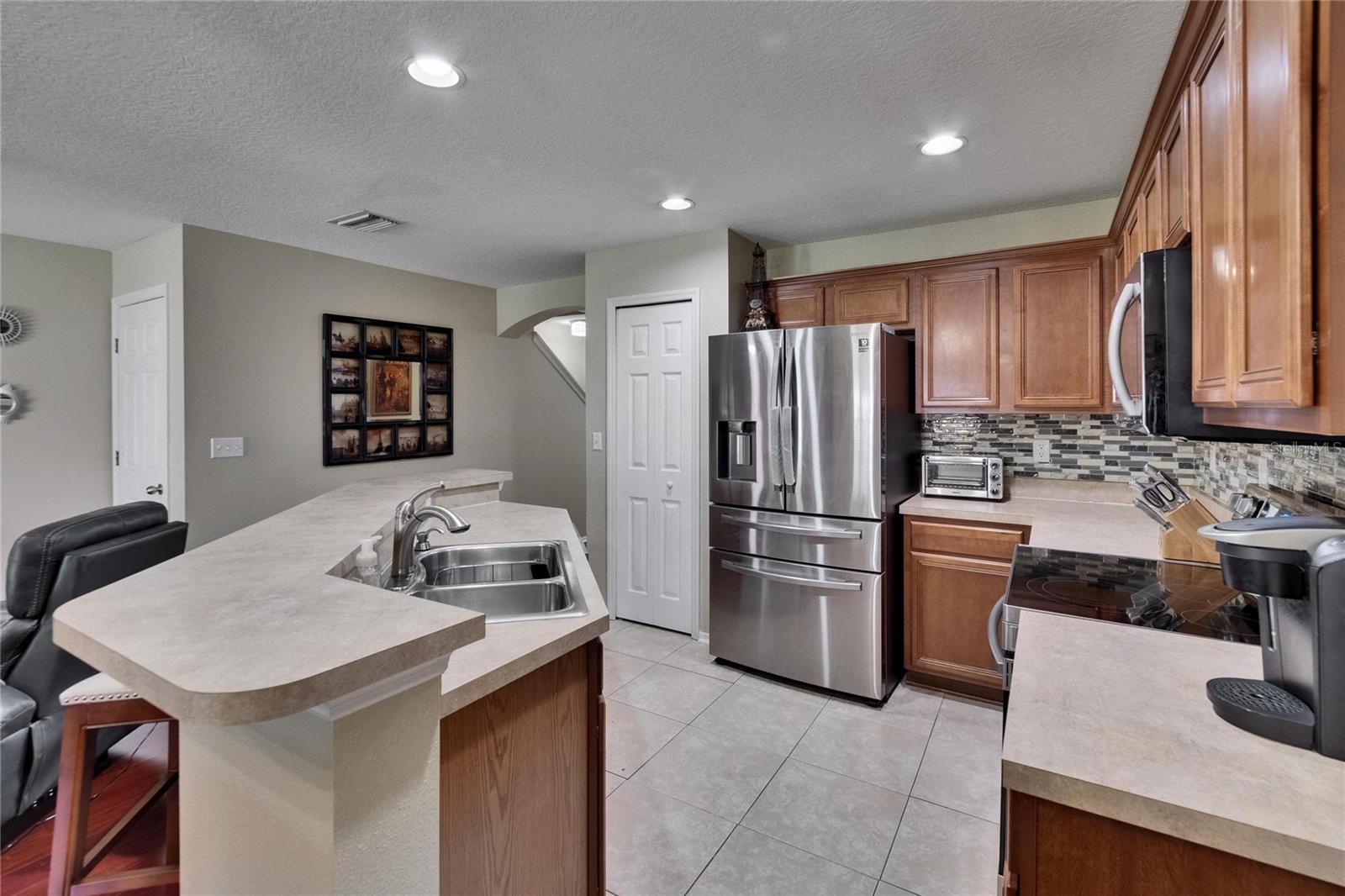 Image 13 of 41 For 2435 Edgewater Falls Drive