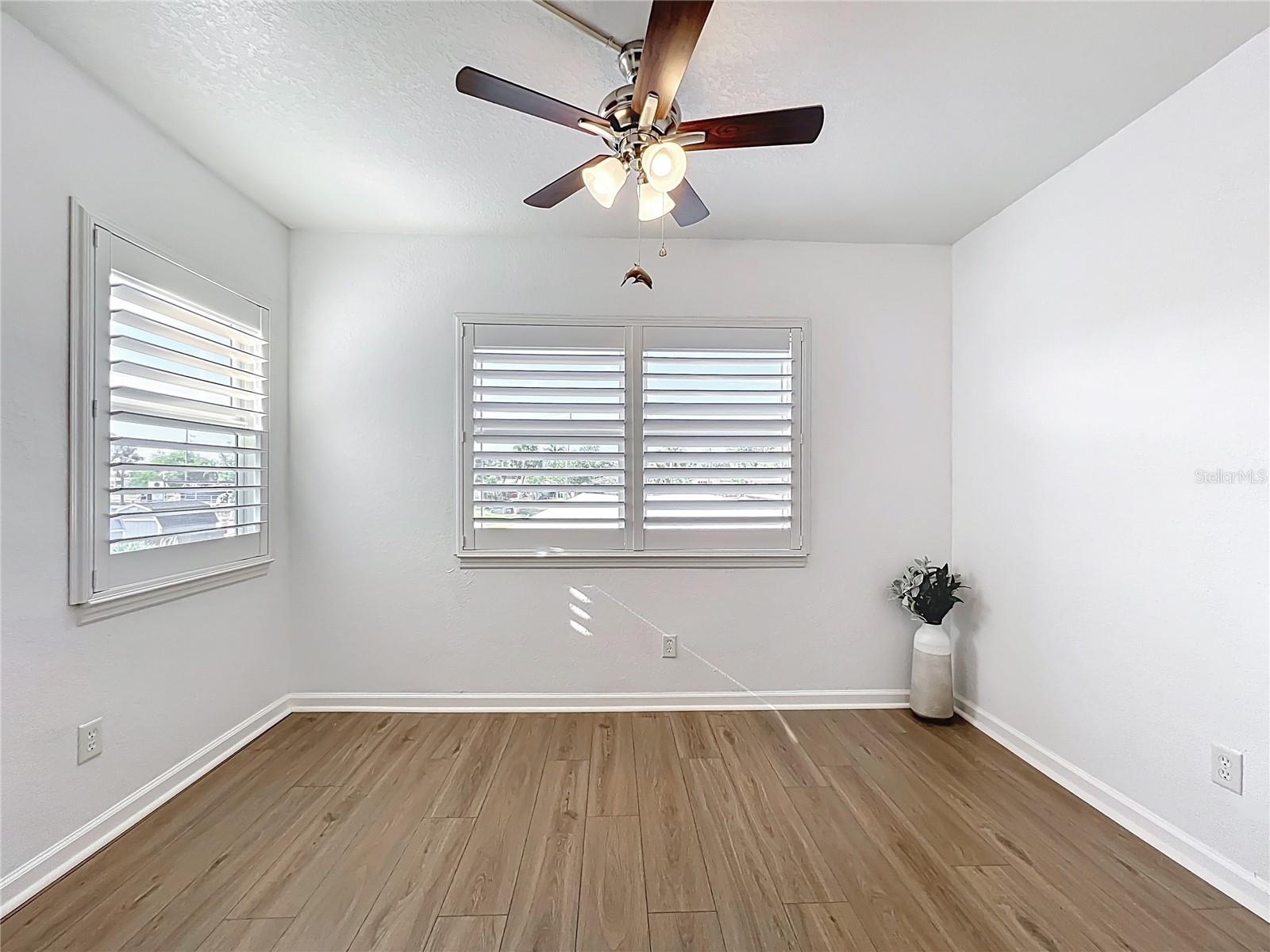 Image 14 of 33 For 11447 Park Boulevard 205