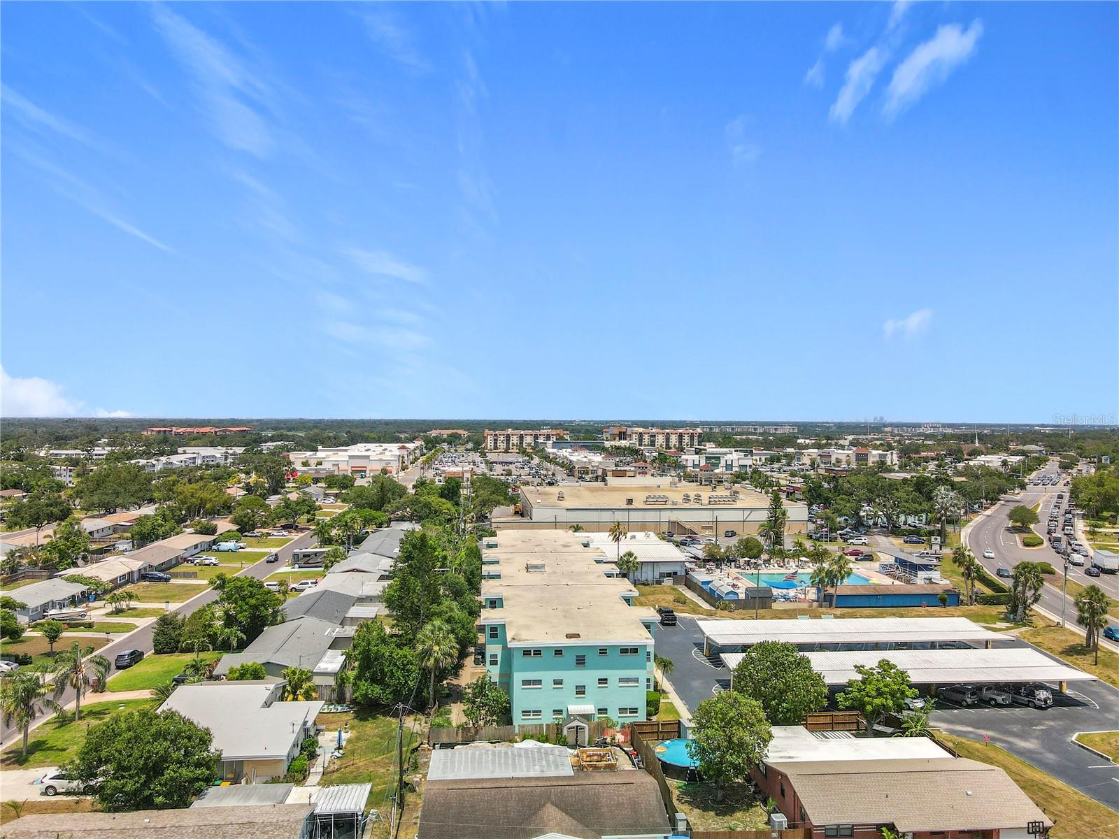 Image 30 of 33 For 11447 Park Boulevard 205