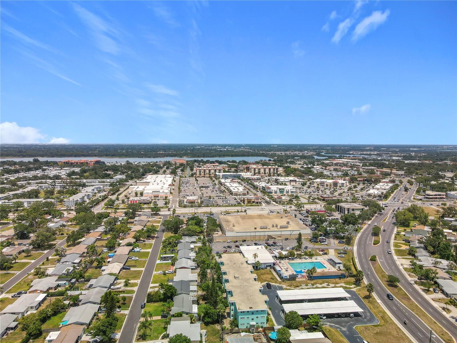 Image 31 of 33 For 11447 Park Boulevard 205