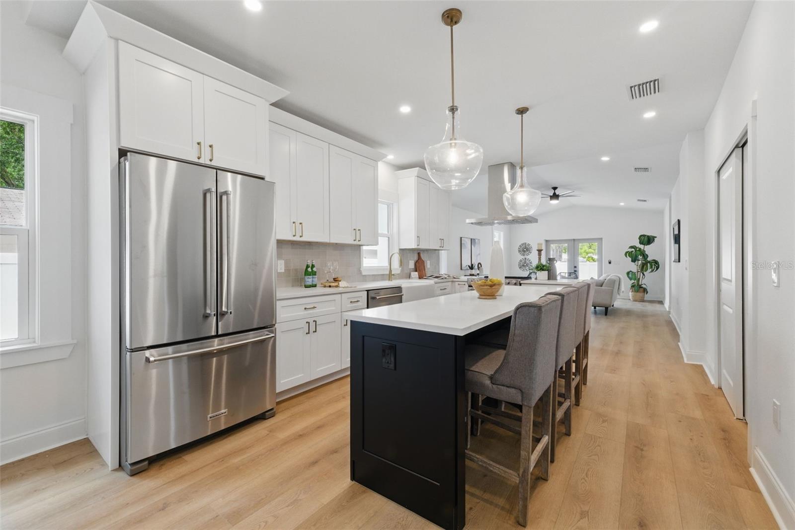 Image 13 of 40 For 791 44th Avenue N