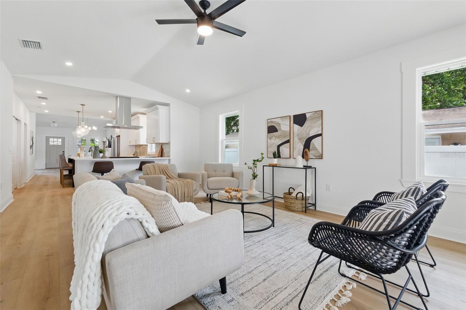 Image 22 of 40 For 791 44th Avenue N