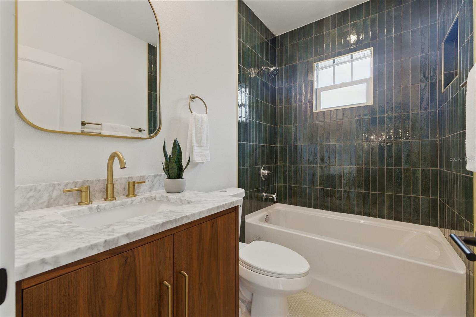 Image 35 of 40 For 791 44th Avenue N
