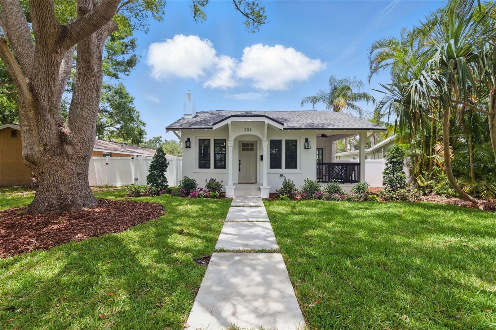 Image 4 of 40 For 791 44th Avenue N