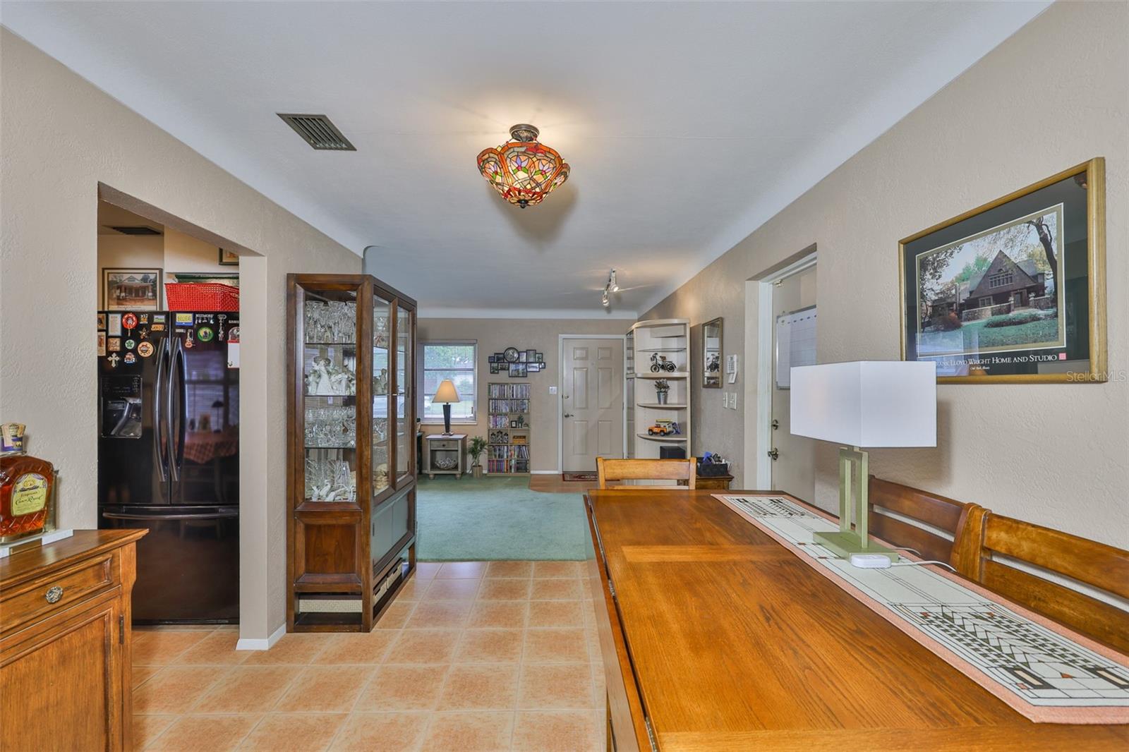 Listing photo id 9 for 6401 15th Street N