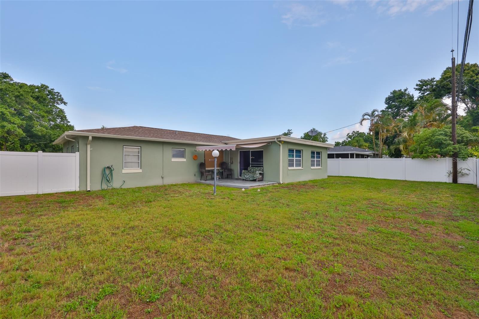 Listing photo id 26 for 6401 15th Street N
