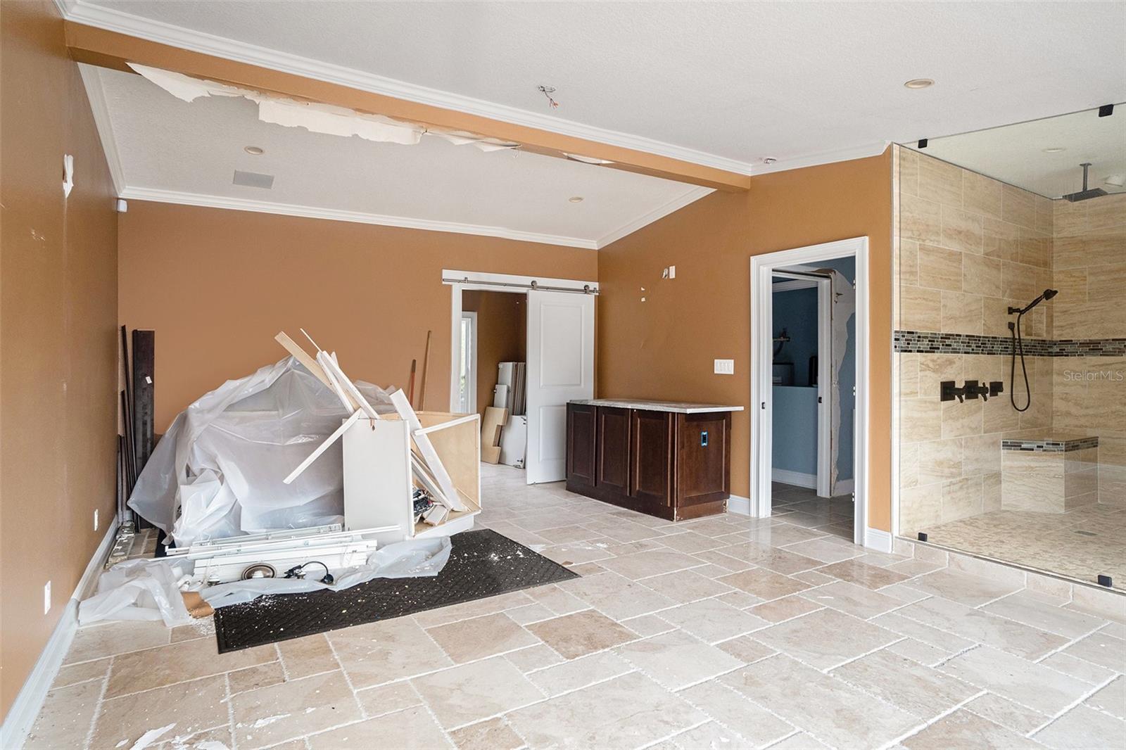 Image 14 of 34 For 9910 Alavista Drive
