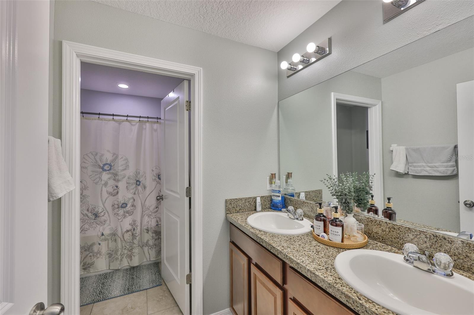 Image 33 of 54 For 6512 Trent Creek Drive
