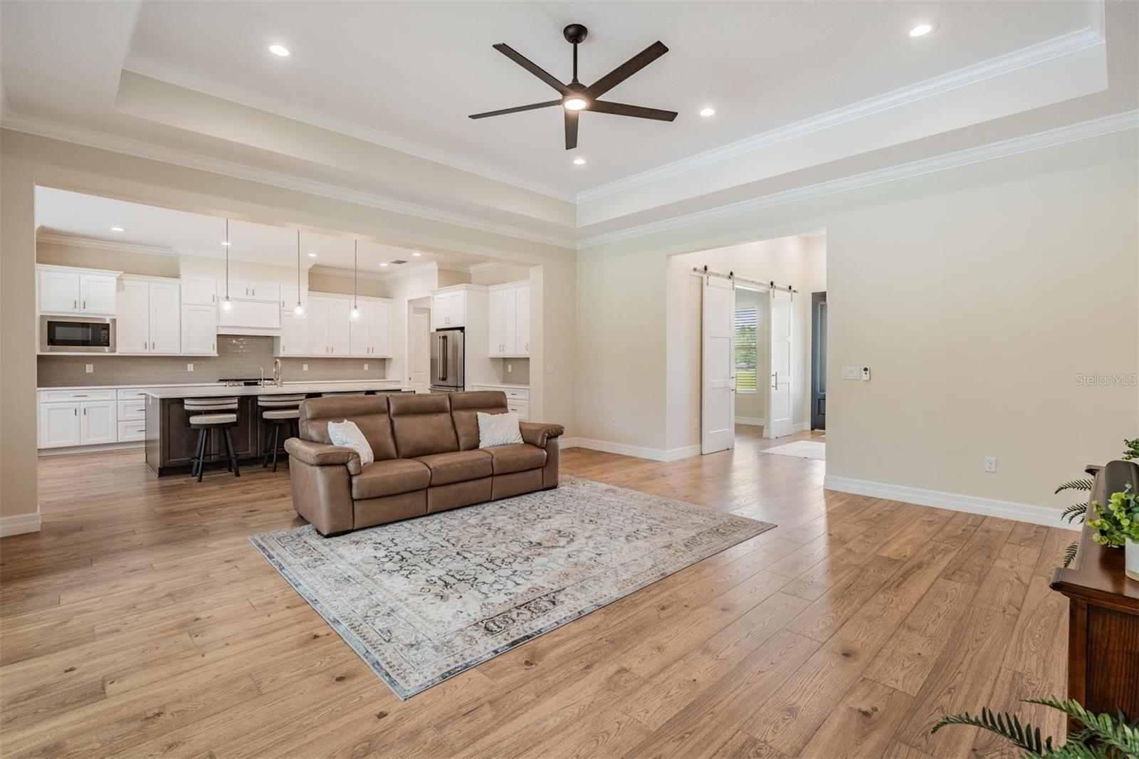 Image 11 of 76 For 17566 Hyland Lane