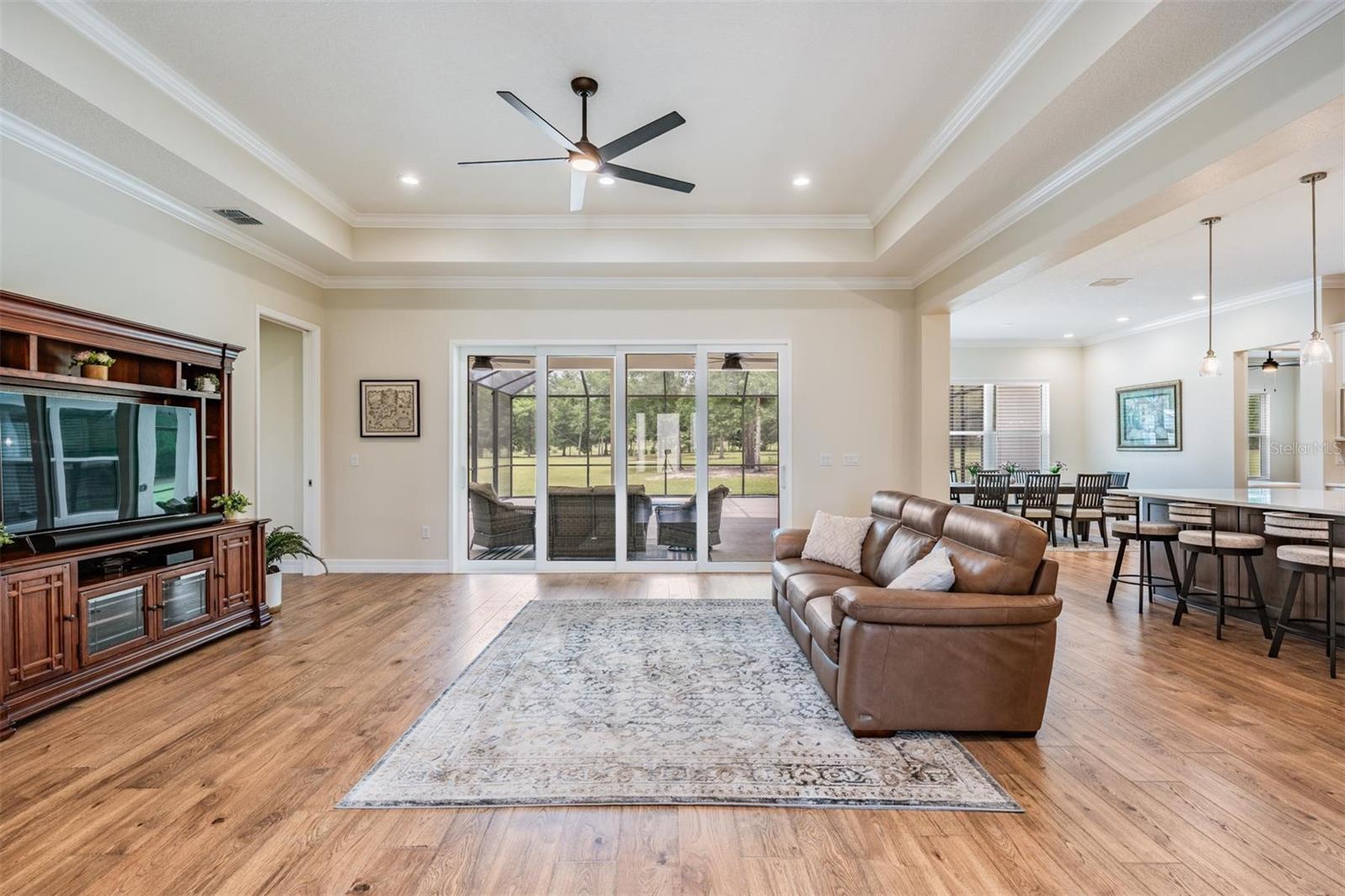 Image 6 of 76 For 17566 Hyland Lane