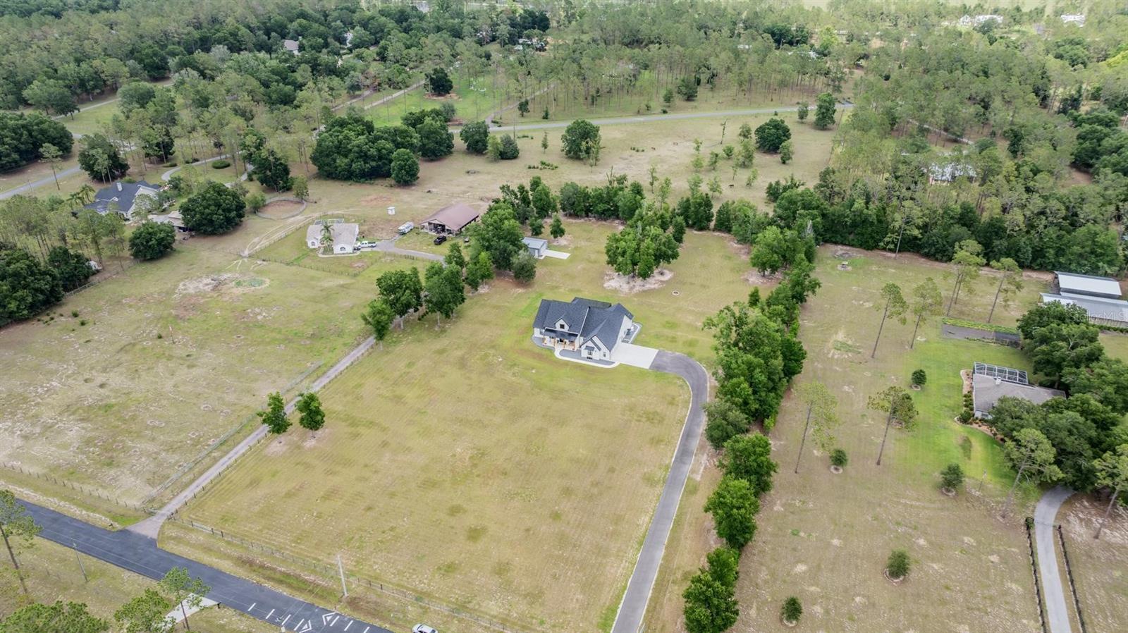 Image 62 of 76 For 17566 Hyland Lane