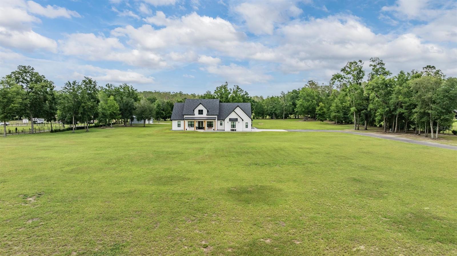 Image 66 of 76 For 17566 Hyland Lane