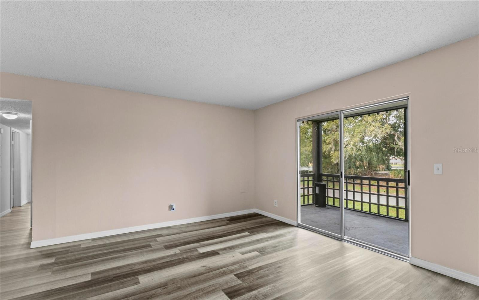 Image 2 of 7 For 6519 Newberry Road 107