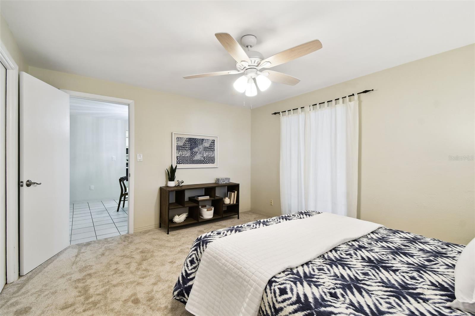 Image 22 of 48 For 5825 Oakhurst Drive