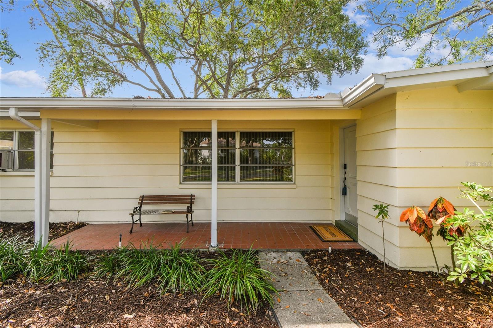 Image 6 of 48 For 5825 Oakhurst Drive