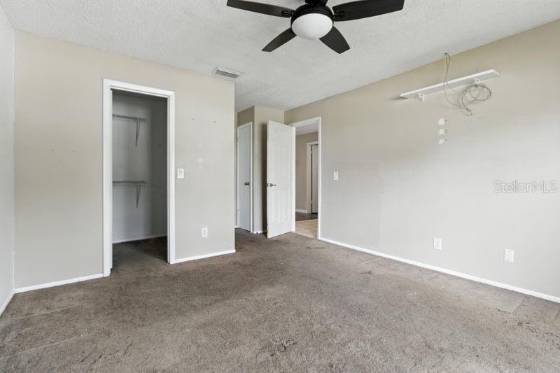 Image 11 of 21 For 6125 Morningdale Avenue