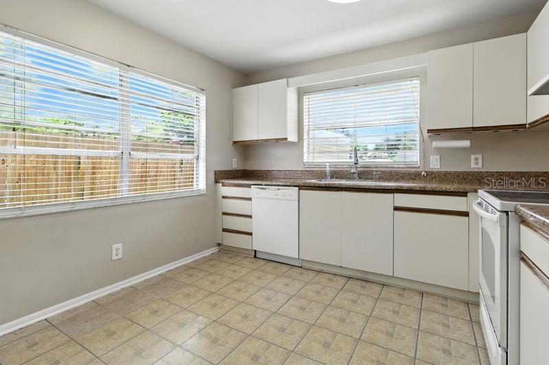 Image 13 of 21 For 6125 Morningdale Avenue