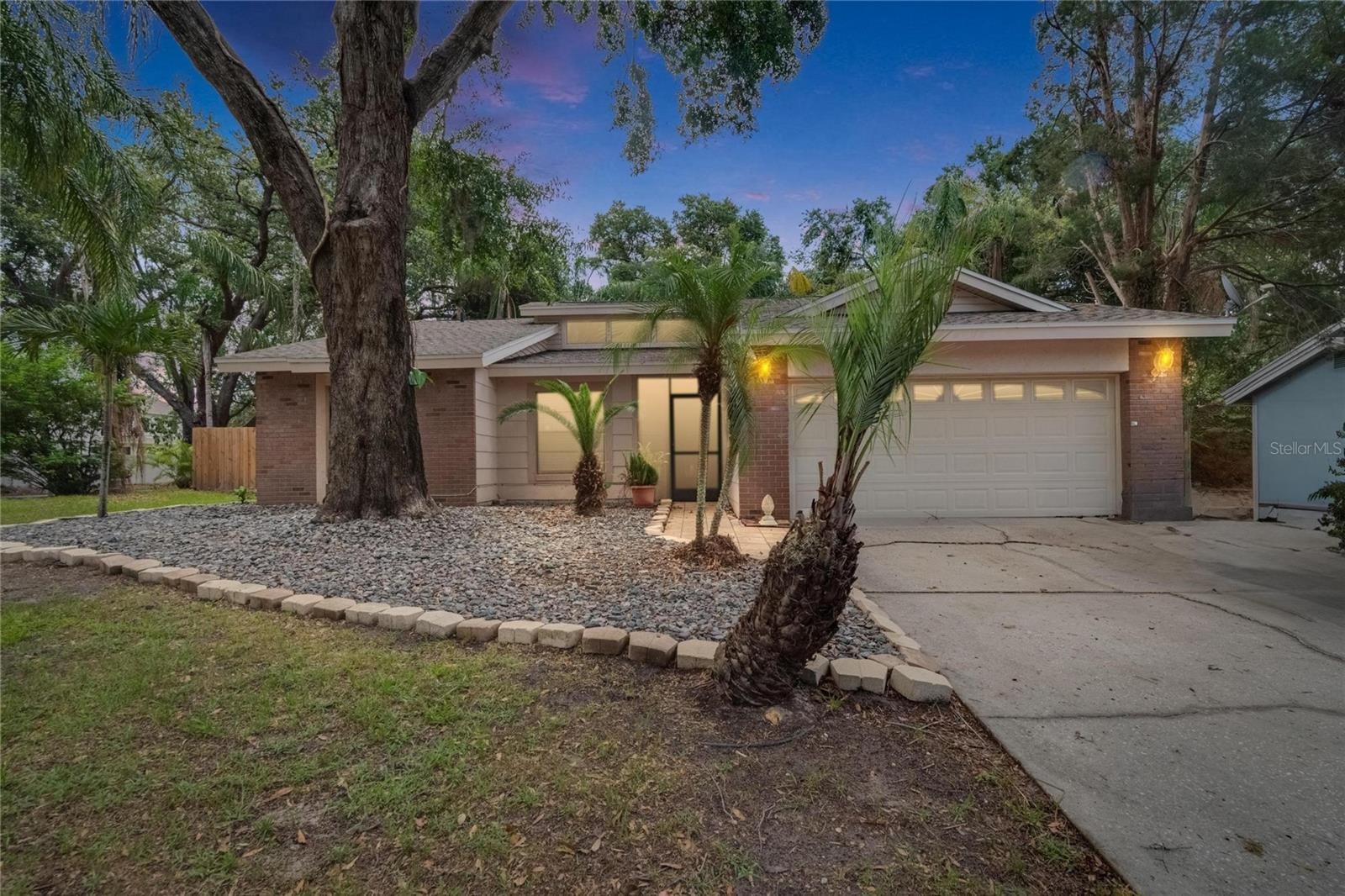 Details for 1613 Long Pond Drive, VALRICO, FL 33594
