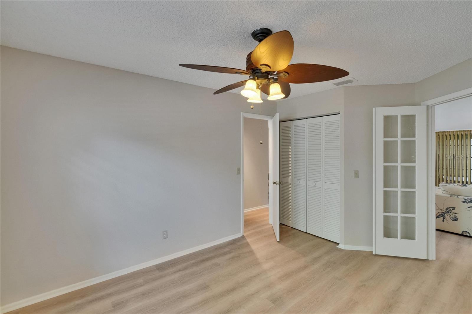 Listing photo id 10 for 1613 Long Pond Drive