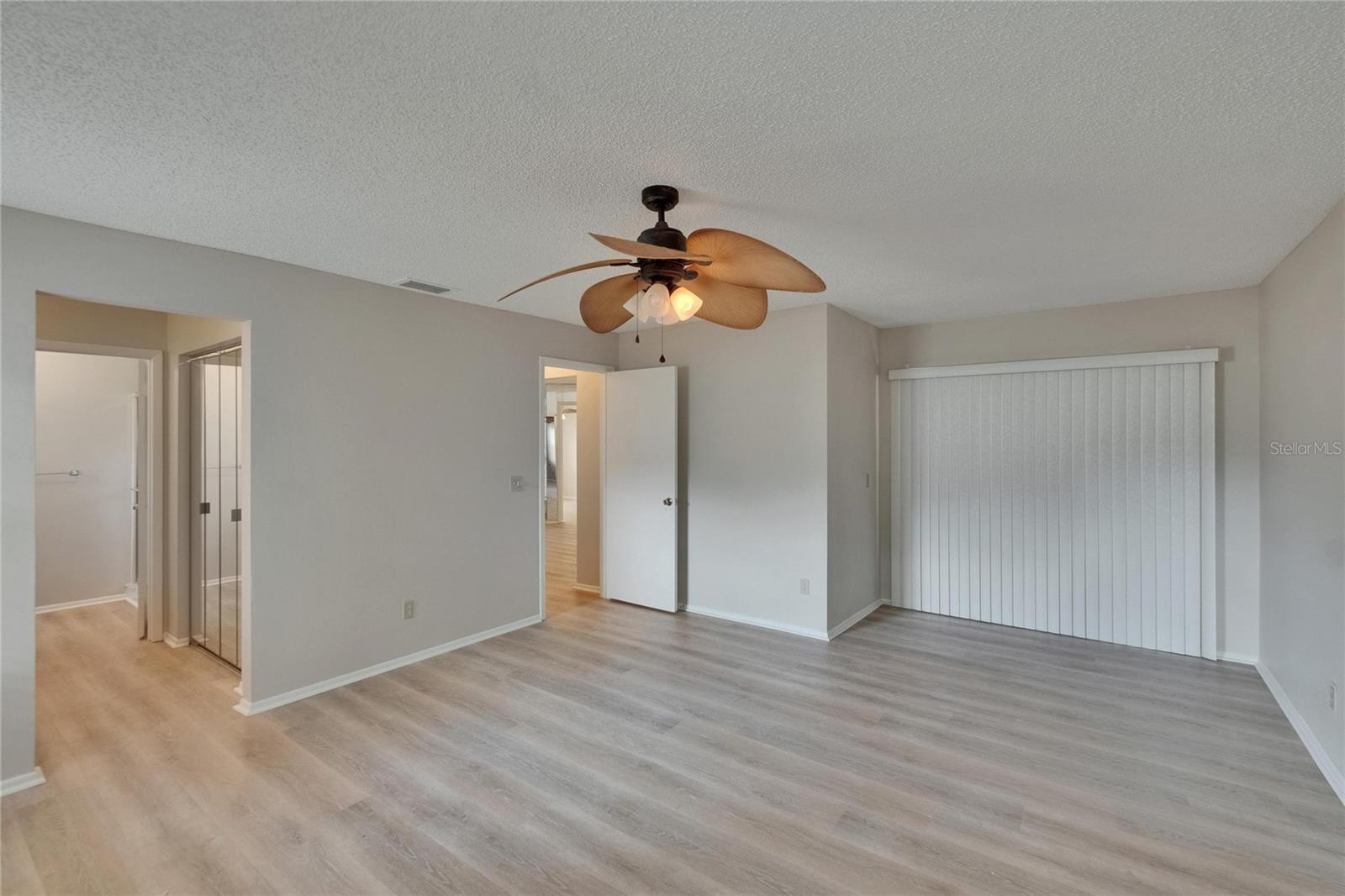 Listing photo id 18 for 1613 Long Pond Drive