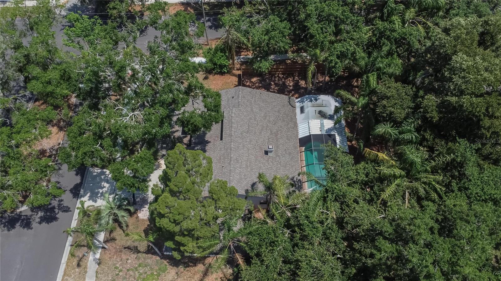 Listing photo id 36 for 1613 Long Pond Drive