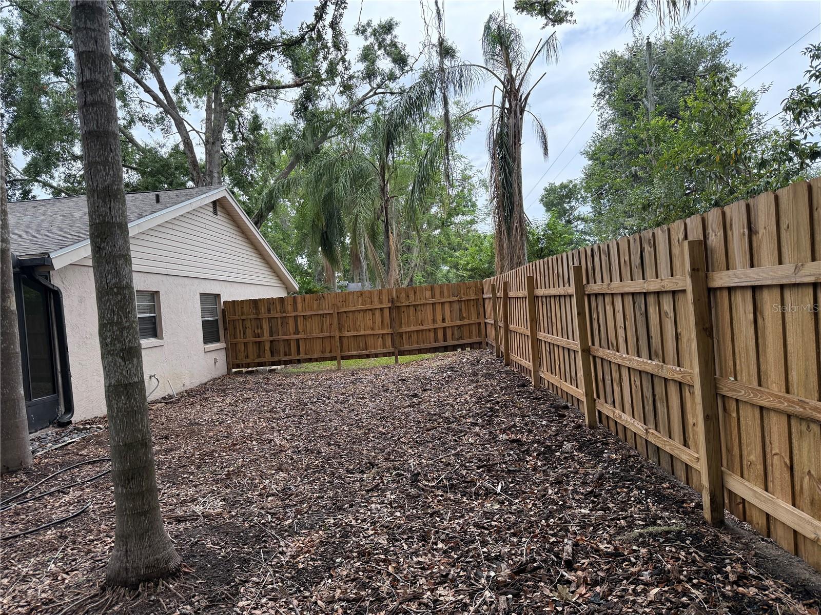 Listing photo id 41 for 1613 Long Pond Drive