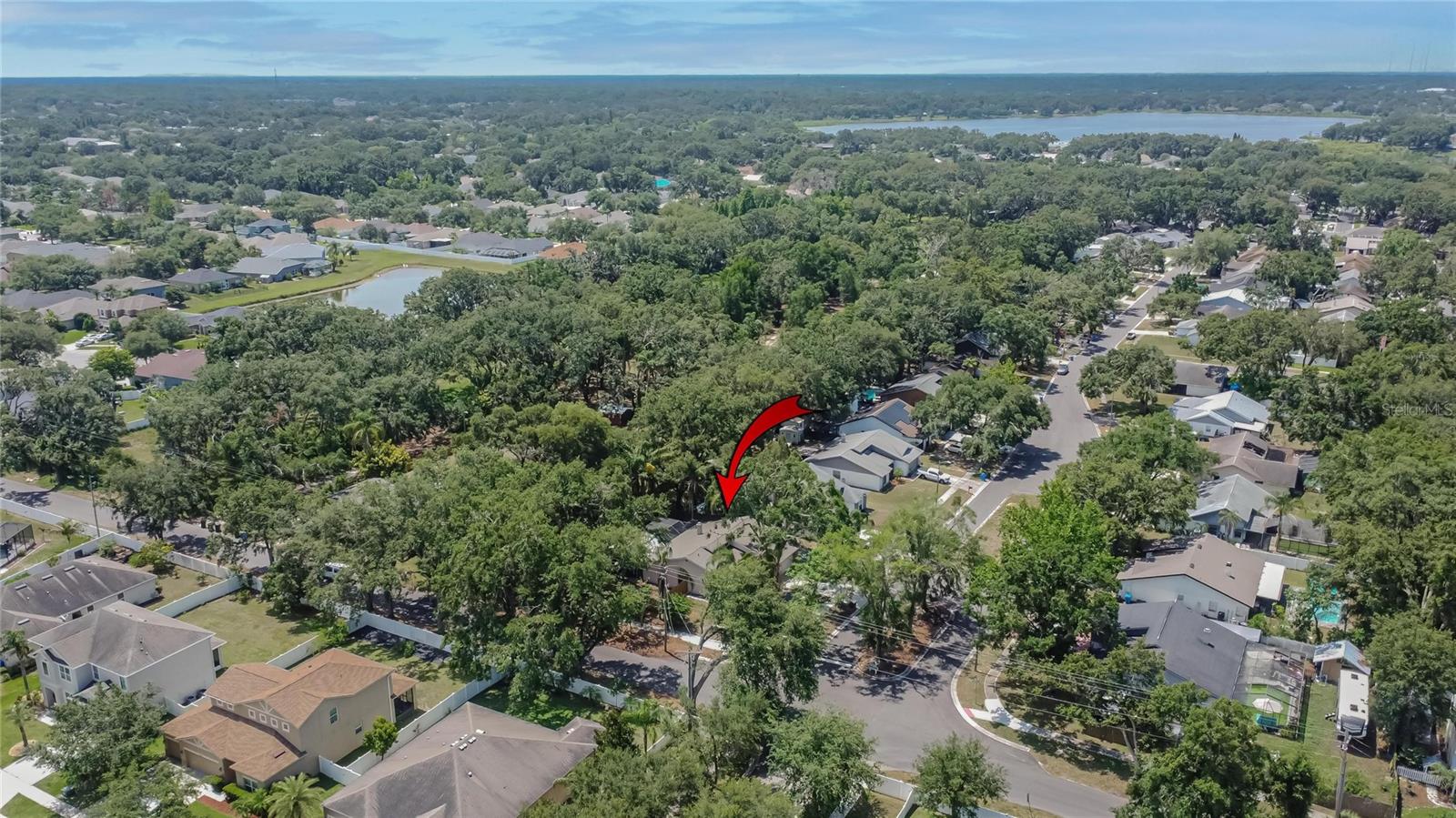Listing photo id 51 for 1613 Long Pond Drive