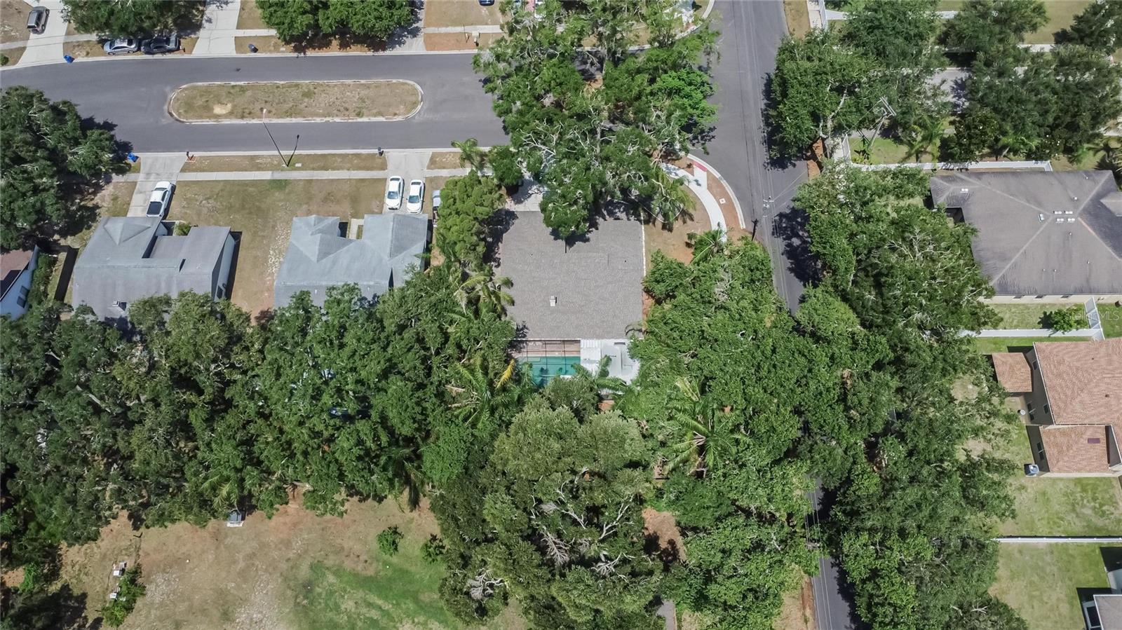Listing photo id 56 for 1613 Long Pond Drive
