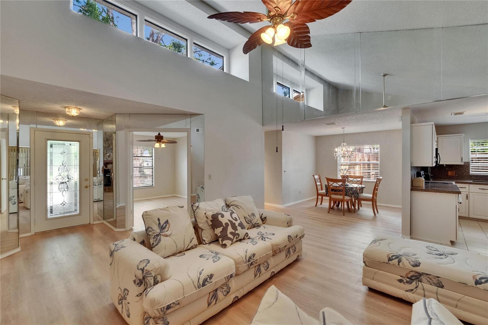 Listing photo id 4 for 1613 Long Pond Drive