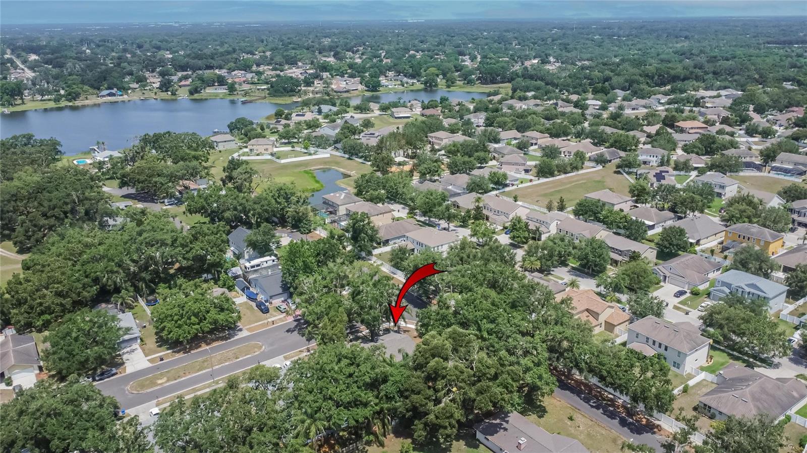 Listing photo id 58 for 1613 Long Pond Drive