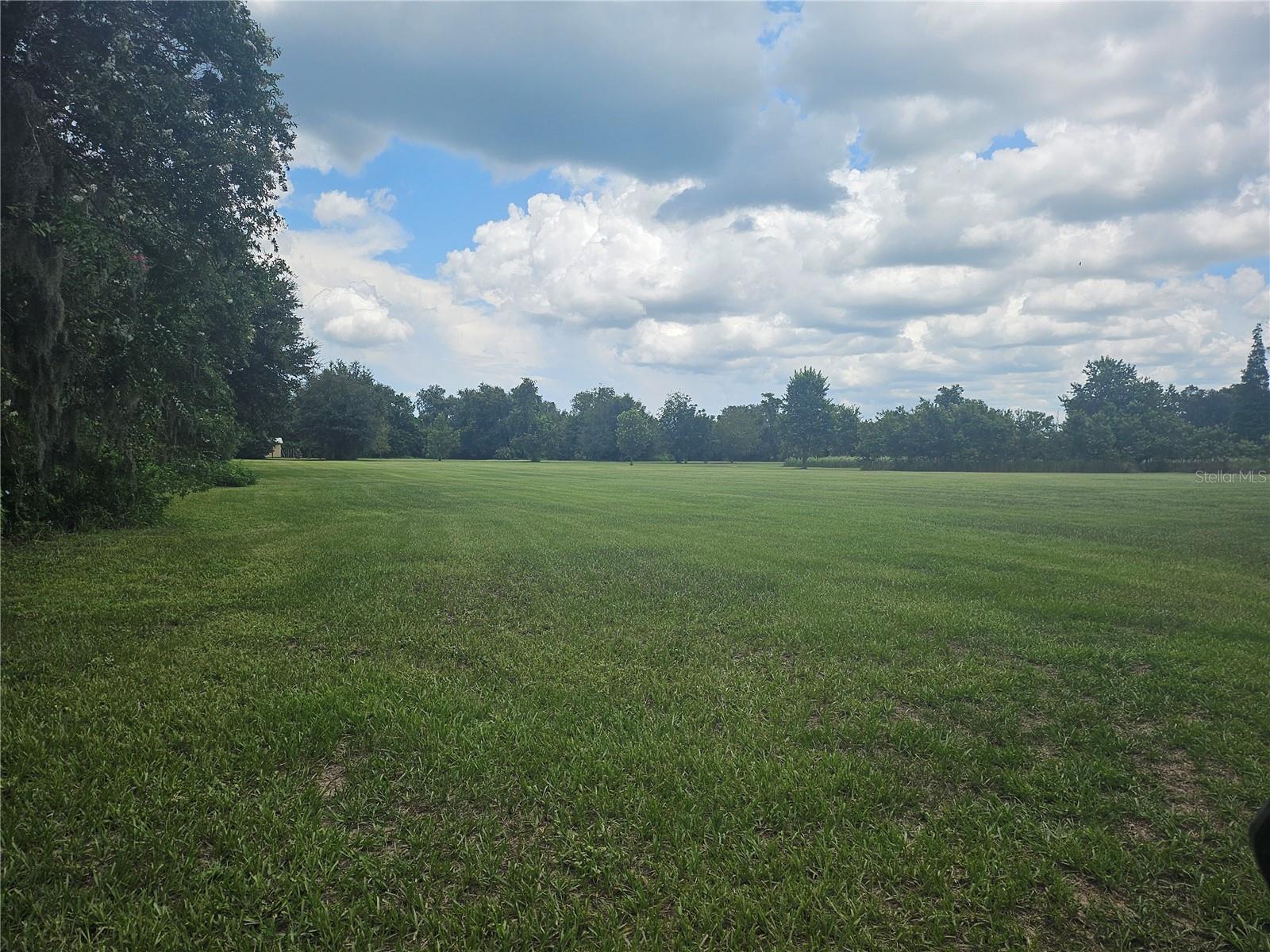 Details for 2452 Welcome Road, LITHIA, FL 33547