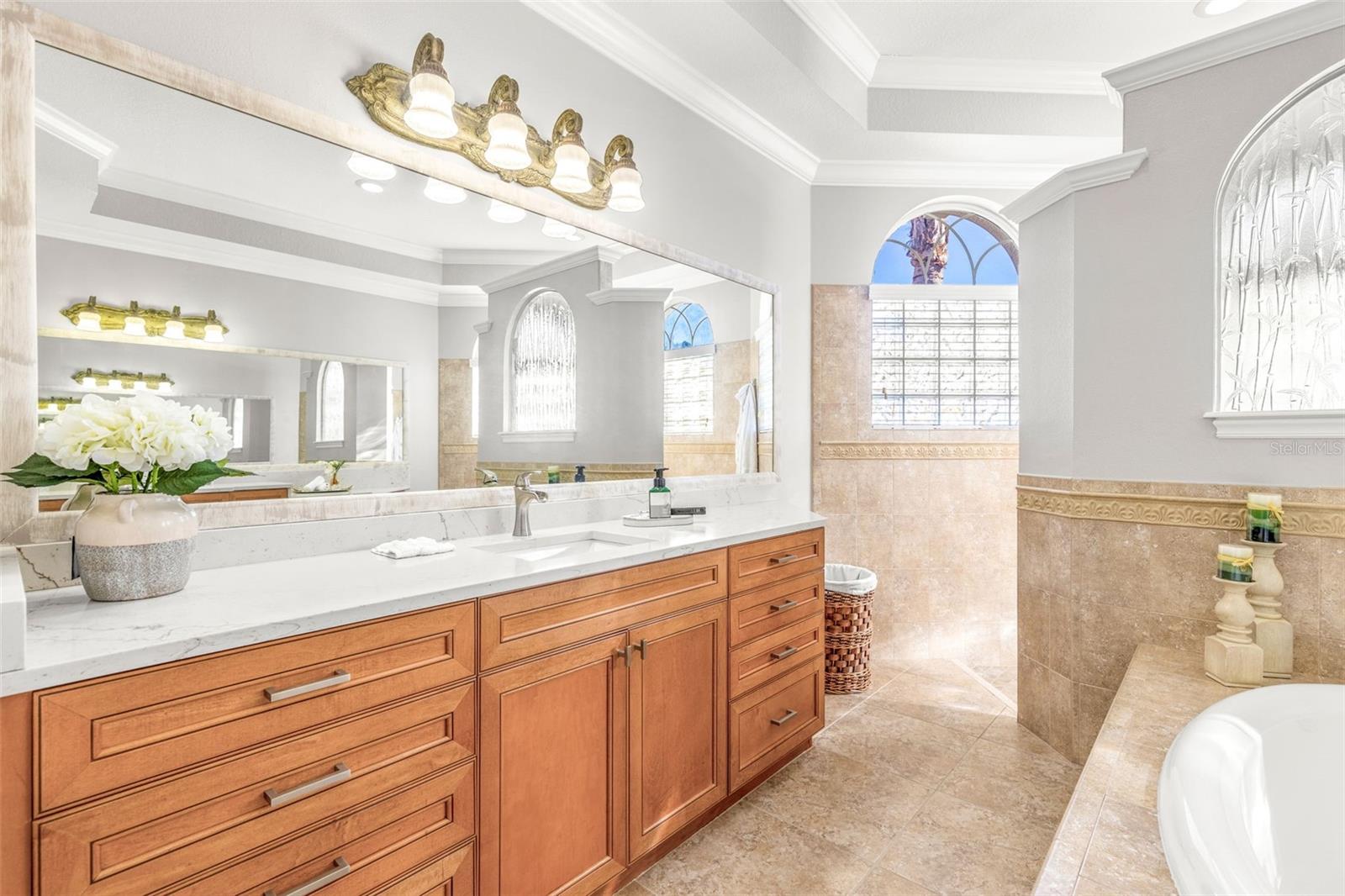 Listing photo id 15 for 10724 Cory Lake Drive