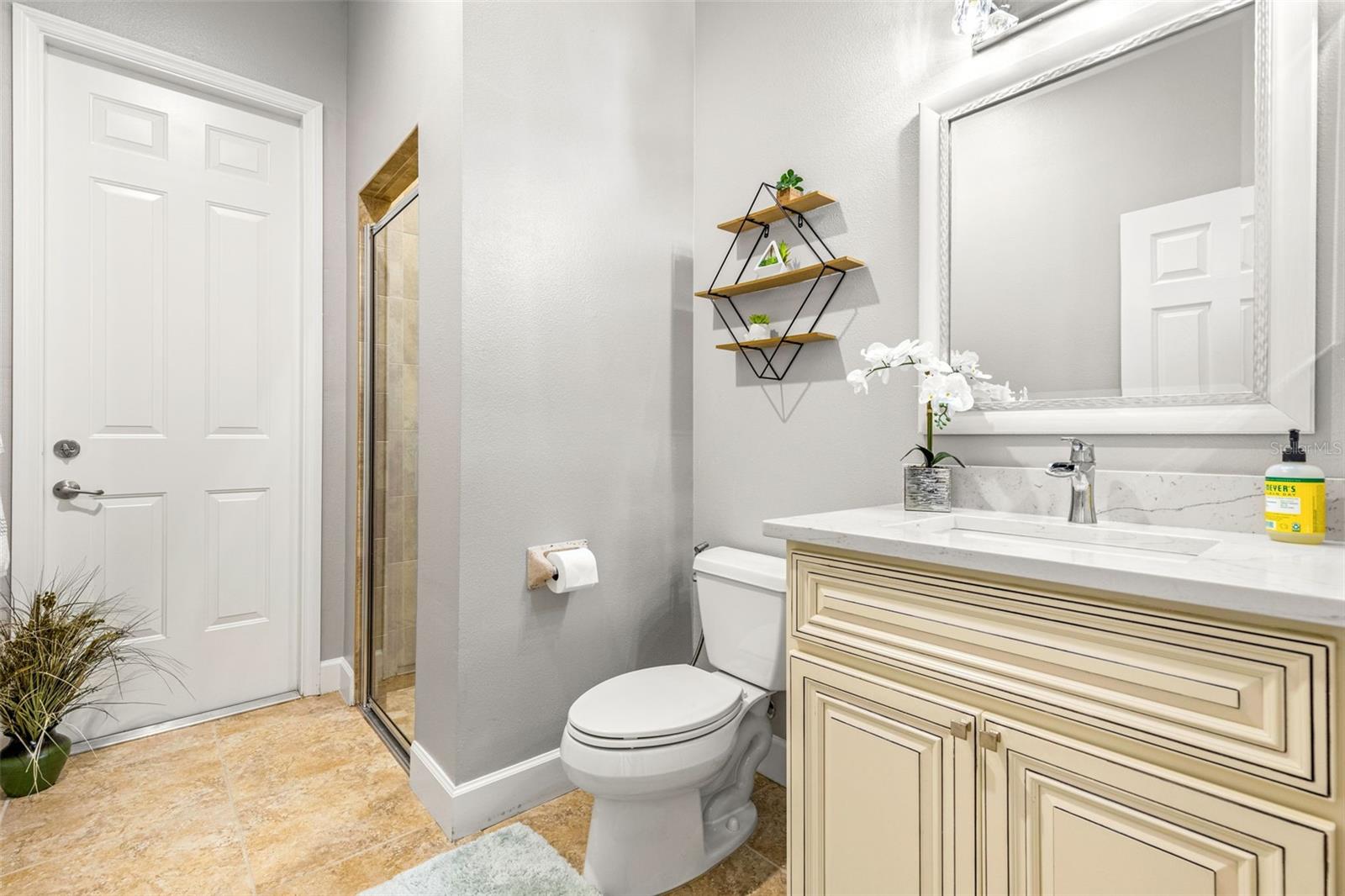 Listing photo id 23 for 10724 Cory Lake Drive