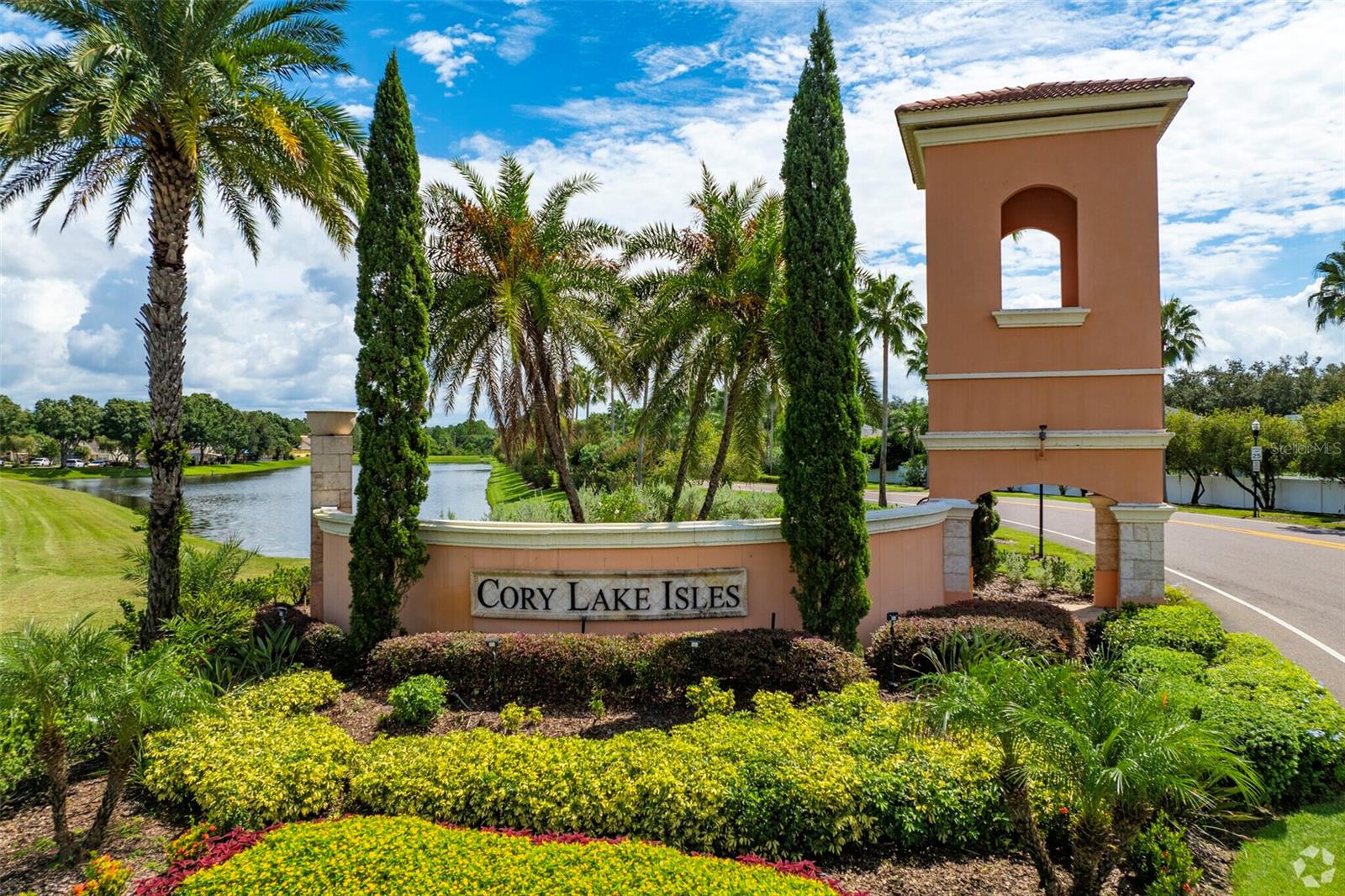 Listing photo id 39 for 10724 Cory Lake Drive