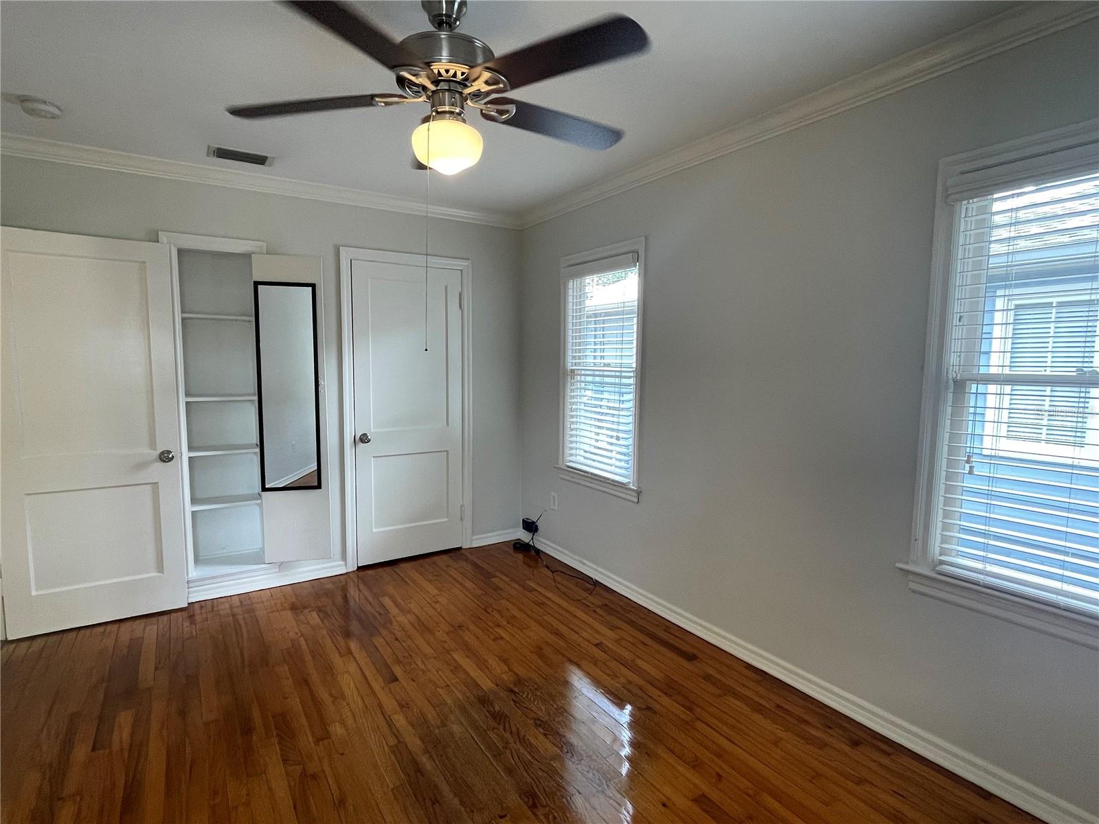 Image 20 of 37 For 303 Audubon Avenue