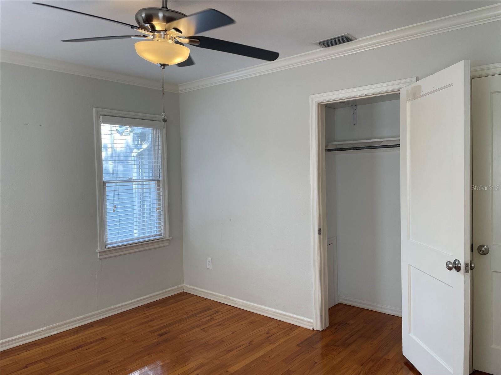 Image 25 of 37 For 303 Audubon Avenue