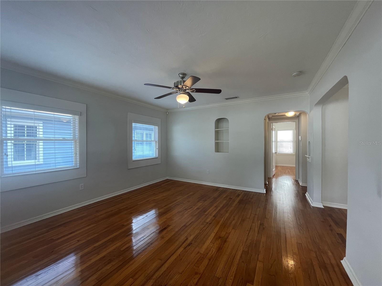 Image 3 of 37 For 303 Audubon Avenue